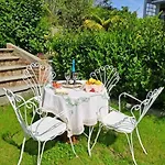 Il Giardino Di Sofia Bed & Breakfast 4*