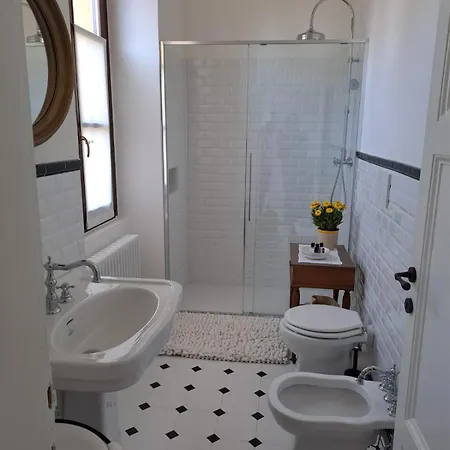 Il Giardino Di Sofia 4* أرونا