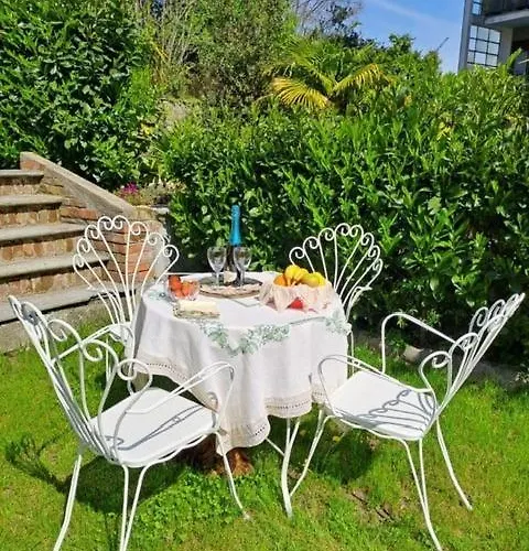 Il Giardino Di Sofia Bed & Breakfast 4*